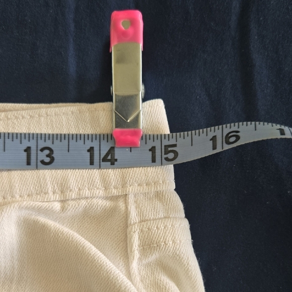 Old Navy Straight Leg White Jeans - Picture 7 of 7